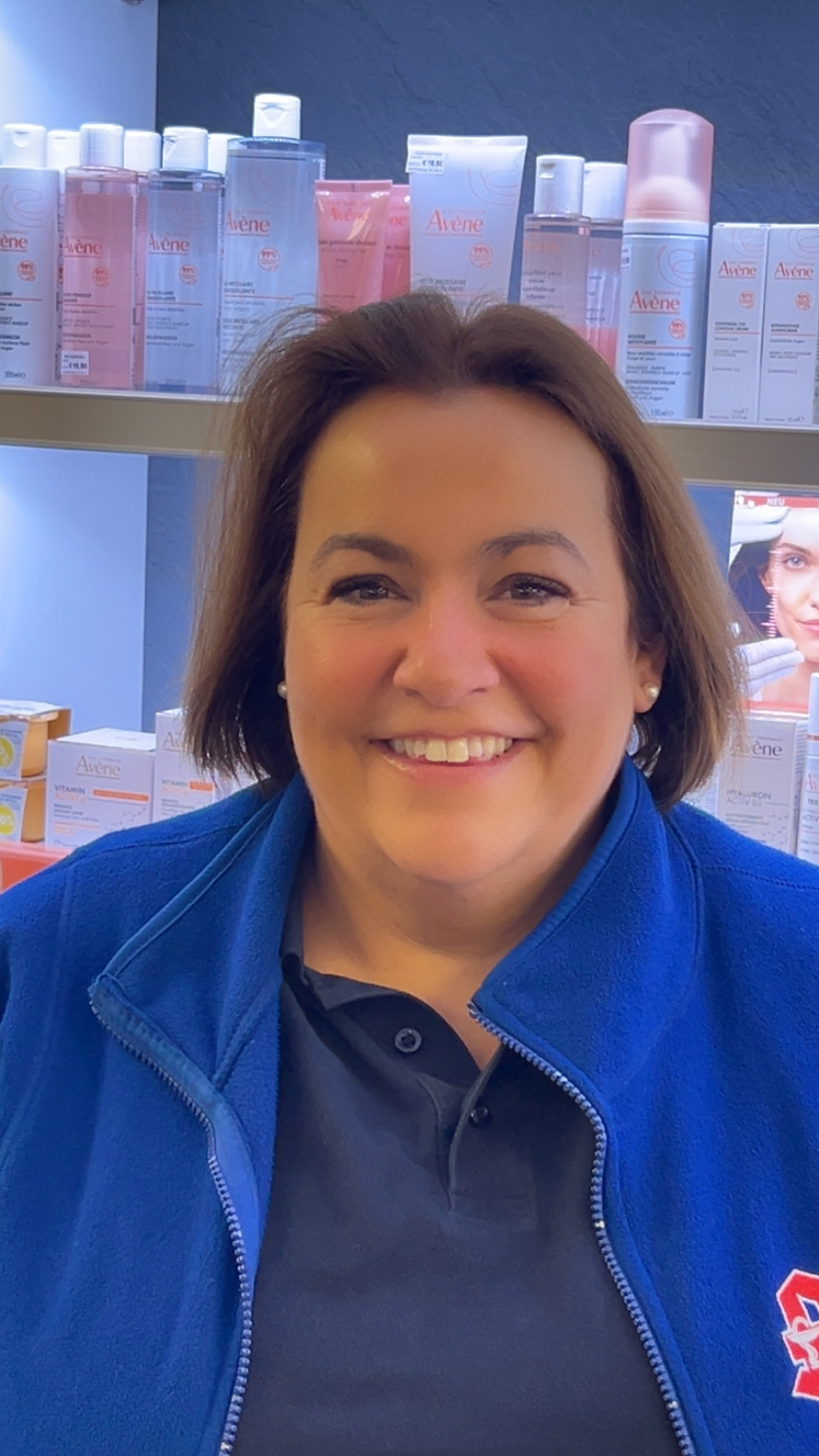 Frau Belitz, Apothekerin und Inhaberin