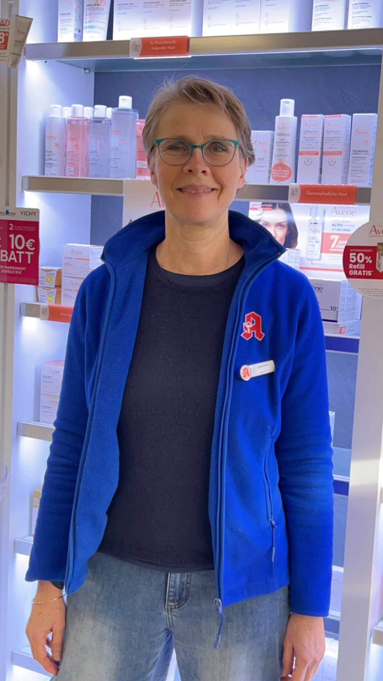 Frau Schmidt, Apothekerin